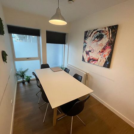 Modern Central Apt With Rooftop, Privat Balcony, & Free Parking,Next To Aarhus Attractions Exterior foto